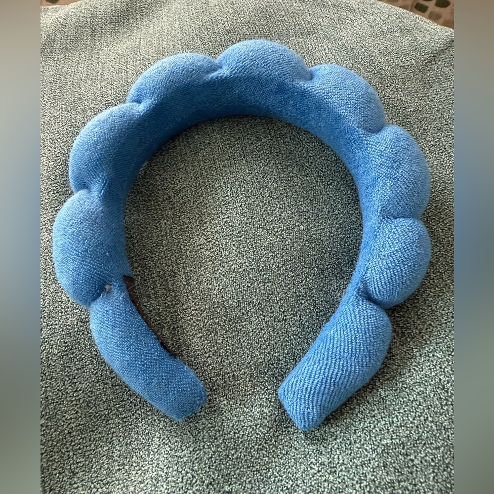 Plush Blue Twisted Hair Accessory